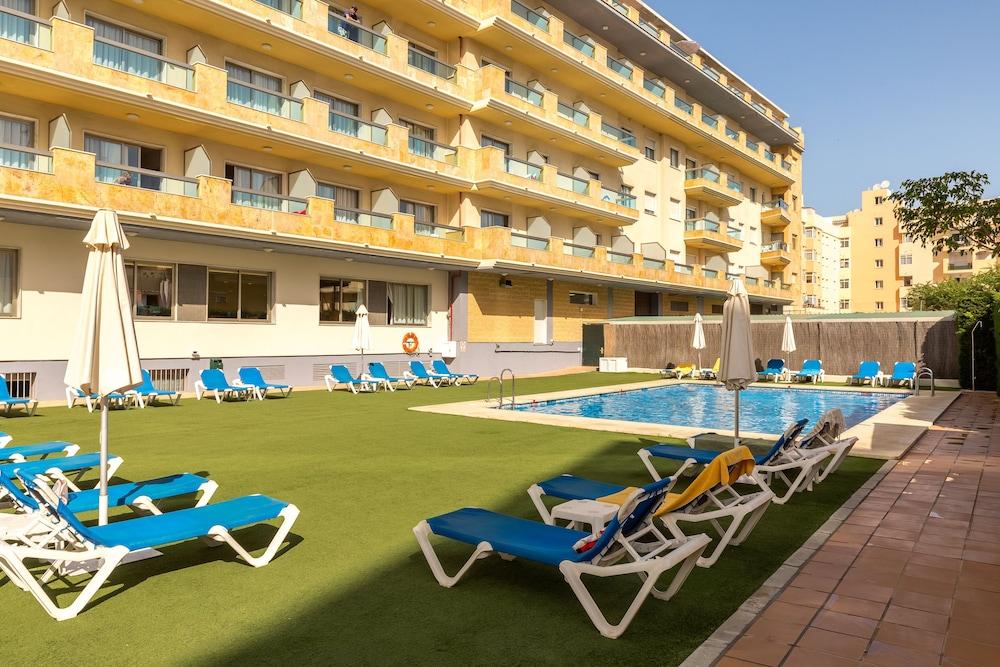 Bq Andalucia Beach Hotel Torre Del Mar Exterior photo