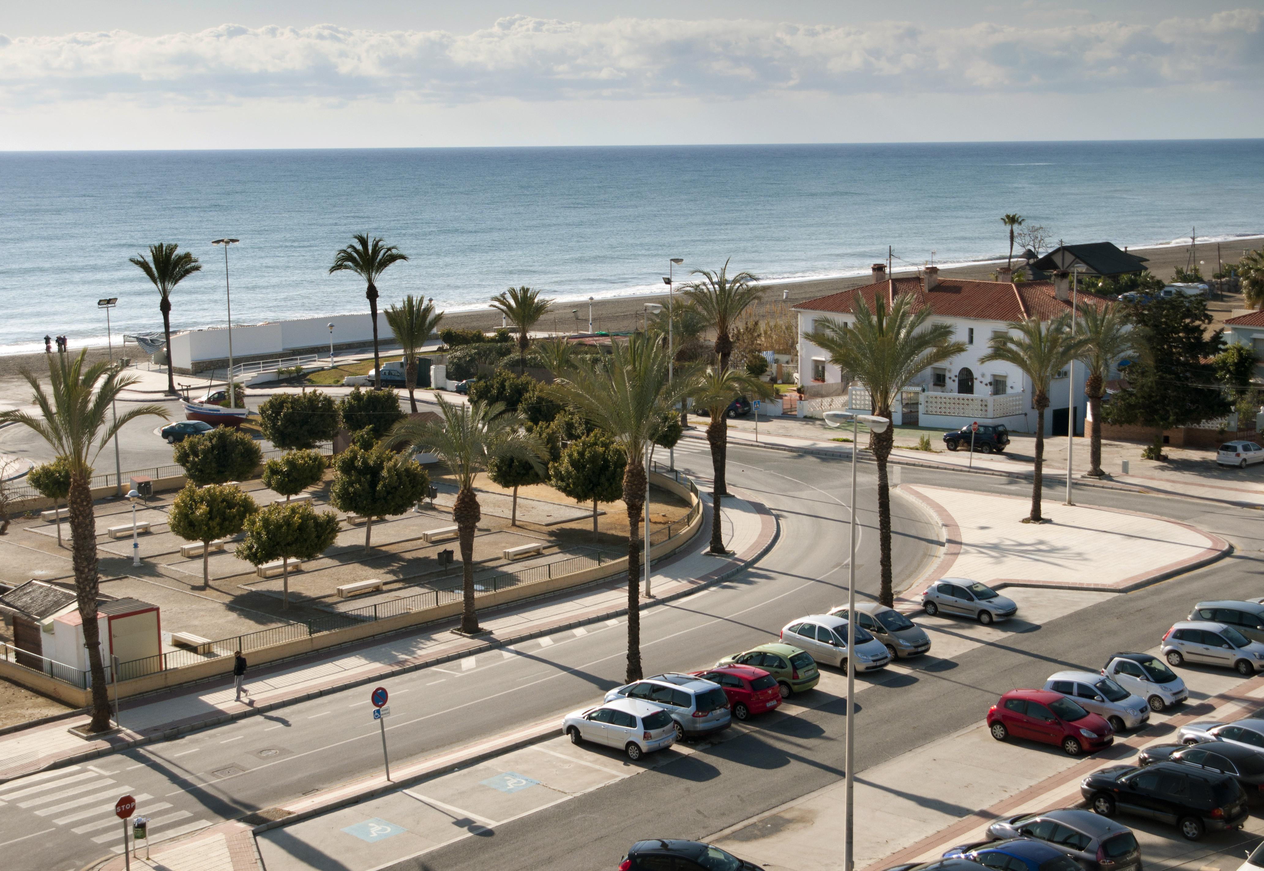 Bq Andalucia Beach Hotel Torre Del Mar Exterior photo